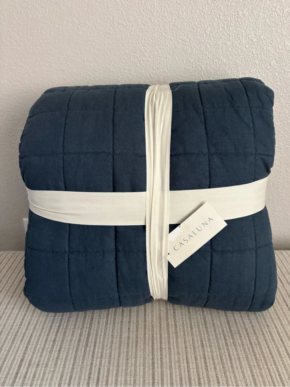 NWT King Plus Heavyweight Linen Blend Quilt Dark Mineral Blue - Casaluna
